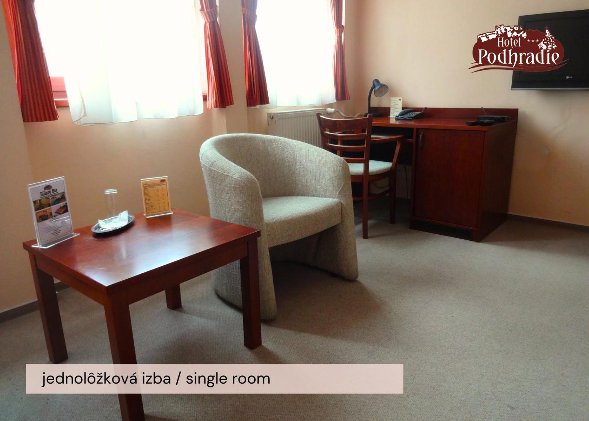 Hotel Podhradie Považská Bystrica Exterior foto