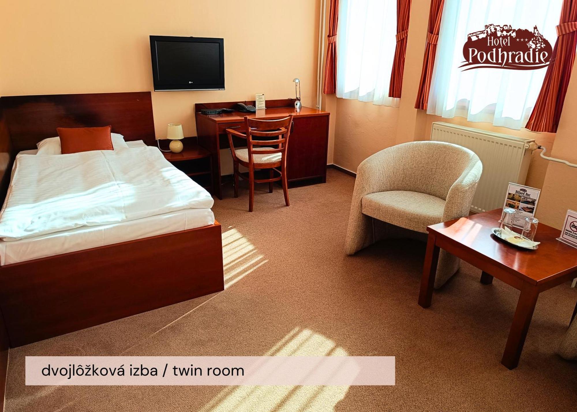 Hotel Podhradie Považská Bystrica Exterior foto